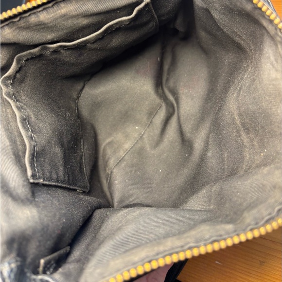 Coach East West Crossbody Elegant Cross Grain Leather - Picture 10 of 16